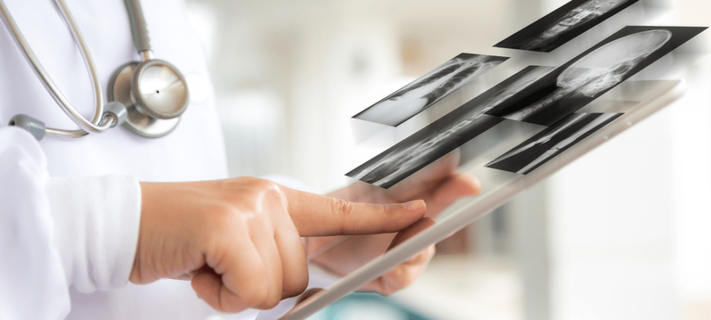 A doctor replaced her pager with a secure messaging app to send and receive messages with photos.